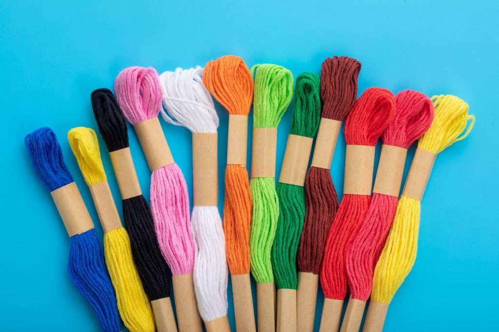 ニューモフィズムと他のデザイン手法の比較