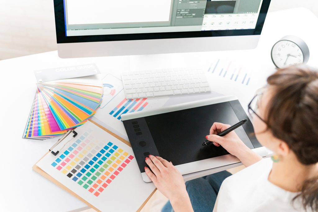 手書き風フォントを使ったおしゃれなデザインの作り方