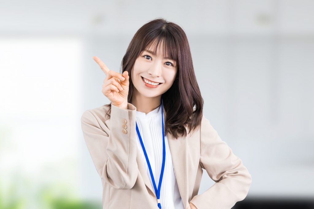 黒薔薇ゴシックを使ったおしゃれなデザイン作りの基本